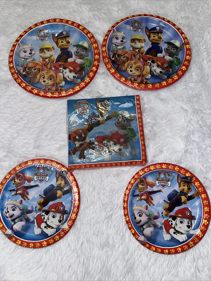 Paw Patrol Cumpleaños Suministros Decoraciones Fiesta Kit 16 Servilletas y Platos NUEVO Foto 1 de 4