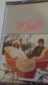 The Judds Christmas Time Cassette Tape Winter Wonderland Oh Holy Night  1987 - Picture 1 of 4