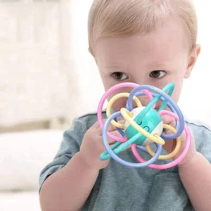 Baby Handball Spielzeug Baby Griff Training Manhattan Ball Handrassel Beißring Essen G - Bild 1 von 8