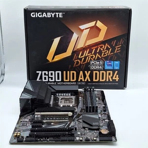 GIGABYTE Z690 UD AX DDR4 (LGA 1700/ Intel / ATX/ DDR4/Motherboard) -NOT WORKING- - Bild 1 von 8