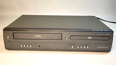 Combo reproductor Magnavox DV200MW8 DVD VCR gris - no funciona, sin control remoto, solo piezas Foto 1 de 4