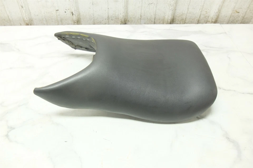 04 Hyosung Alpha Sports GT 250 GT250 asiento delantero Foto 1 de 4