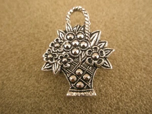 Flower Basket Silver Tone Vintage AVON Tie Tack Lapel Pin floral  z77 - Picture 1 of 4