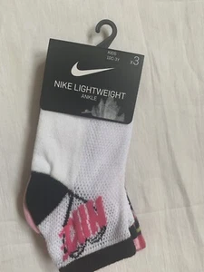 NIKE LIGHTWEIGHT TODDLERS SIZE 10C-3y GIRLS ANKLE SOCKS PINK / WHITE/ BLACK - Picture 1 of 4