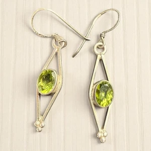 Orecchini Vintage Estate Argento Sterling 925 Peridoto Pendente Goccia Gancio 1,5 pollici - Foto 1 di 12