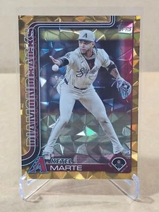 2025 Topps Series 1 - Ketel Marte #128 Gold Diamante Foil SSP /50 Diamondbacks - Bild 1 von 3