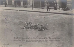 GERMANY - BERLIN - March battles - 1919 - General strike - Linienstrasse - Picture 1 of 2