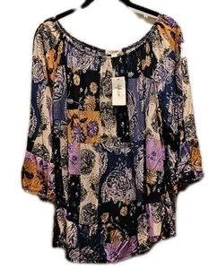 STYLE & CO. Woman Top Patchwork Pattern SIZE 2X Bell Sleeves Ruffle Hem NEW - Picture 1 of 5