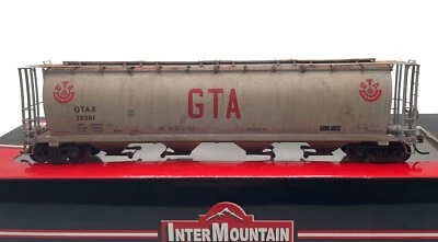 HO INTERMOUNTAIN 45110-18 CYLINDRICAL HOPPER TROUGH HATCH VERSION GTA WEATHERED - Image 1 of 2
