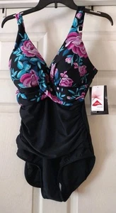 One Piece Women's Swim Suit Size 10 - Picture 1 of 5