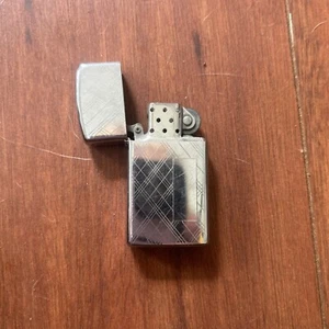 Vintage Zippo Lighter - Picture 1 of 7