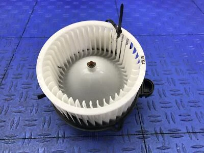 Hyundai Santa Fe 2019-2020 ventilador delantero motor OEM Foto 1 de 4