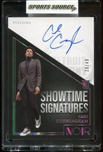 Cade Cunningham 2021-22 Panini Negro Showtime Signatures Novato Auto/49 Pistones - Imagen 1 de 4