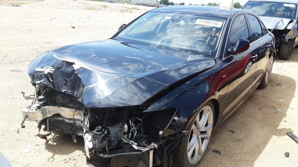 Audi S6 2013 turbocompresor OEM 71 k millas - LKQ391158424 Foto 1 de 4