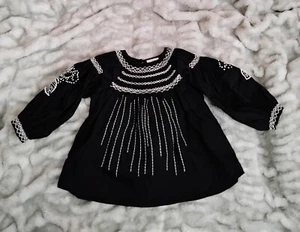 H&M dünne Langarmbluse, Gr.98/104, Stickerei, Puffärmel, schwarz weiß, neuwertig - Bild 1 von 4