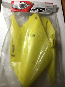 Suzuki RM250  RM125 Side Panels UFO  Part # 8R4-77513-00 Plastics New - Picture 1 of 1