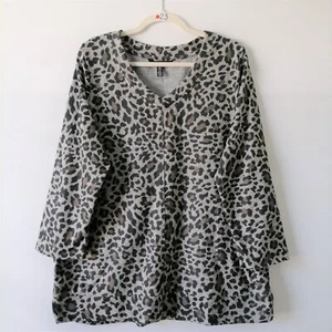 Ellen Tracy Womens Multicolor Long Sleeve V-Neck Animal Print Blouse Top Size XL - Picture 1 of 7