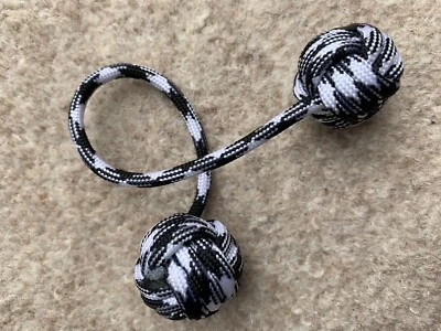 Mini Paracord Figit Skill Toy * 6” * Mini Monkey Fist Begleri * Game * Colors - Image 1 of 3
