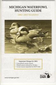 Michigan DNR 2002 guía de aves acuáticas digest leyes licencia de cazador - parche Mi-ciervo - Imagen 1 de 1