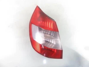 Piloto trasero izquierdo RENAULT SCÉNIC II JM0/1 8200127704E diésel 88kw 26048045 - Imagen 1 de 7