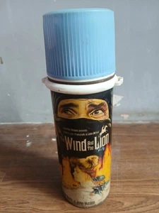 Seltene alte DER WIND UND DER LÖWE Film Werbung Blech Thermoskanne 70er Jahre. - Bild 1 von 24