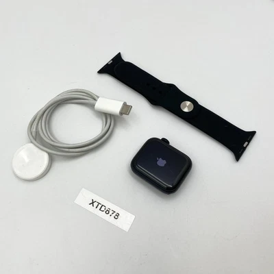 Apple Watch SE 2-го поколения 40 мм алюминиевые полночные (разблокированные) A2726 — удовлетворительное состояние товара - Изображение 1 из 4