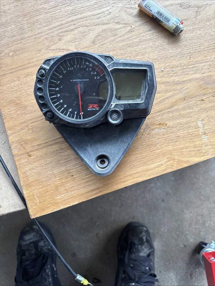 Suzuki GSXR 2005 2006 1000 calibre medidores racimo tacómetro fabricante de equipos originales 05 06 Foto 1 de 1