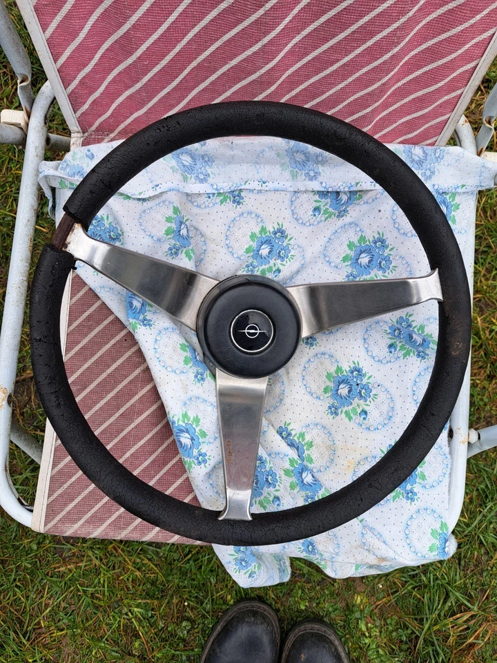 Opel GT Lenkrad Original - Bild 1 von 1