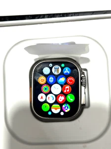 Watch Ultra 49mm Titanium Case with ORANGE Band, One Size - Photo 1 sur 5
