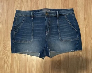 Torrid Cut Off Jean Shorts 16 Blue Distressed Stretch Denim. SB2 - Picture 1 of 4