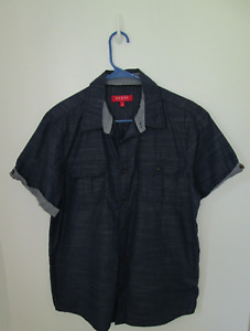 Guess Mens Shirt M Blue Color with Lines Short Sleeves Buttom up