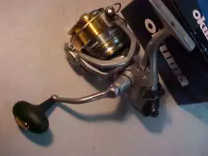 NUOVO mulinello da spinning Okuma Avenger Avenger ABF-6000 per esca per asta MUSKIE - Foto 1 di 3