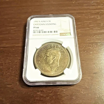 1952 South African 5 Shillings PF 66 - Image 1 of 4