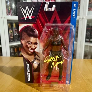 WWF Mattel Ember Moon Athena signierte Figur mit Echtheitszertifikat AEW - Bild 1 von 6