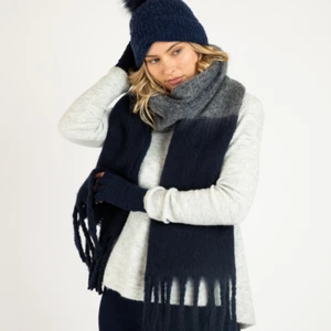BETTY BASICS ESSENTIALS ARIES SCARF APOLLO BEANIE - INK - Bild 1 von 5