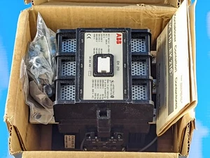 NEW ABB 705310039BX 3-Pole Contactor, 24VDC, 300A, 600VAC, 200HP - Picture 1 of 4