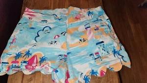 CROWN & IVY SHELBY SIZE 12 LADIES SCALLOPED SHORTS TROPICAL PRINT CUTE! - Picture 1 of 5