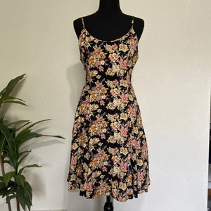 Express Dress Vtg 90s Dark Floral Fit Flare Sleeveless Knee Romantic Y2K Sz 7/8 - Picture 1 of 13