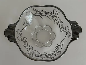Silver Overlay Glass Candy/Nut/Trinket Dish with Frosted Flowers Silver Handles - Picture 1 of 10