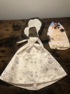 Vintage Barbie dress winter collection 2001 With 3 Accessories - Picture 1 of 11