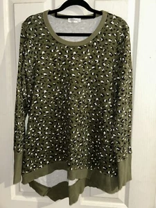 Betty Basics Green Leopard Jumper Size 14 - Picture 1 of 6