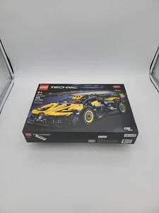 Lego 42151 Technic Bugatti Bolide Building Toy Set 905 Pieces Ages 9+ - Picture 1 of 10