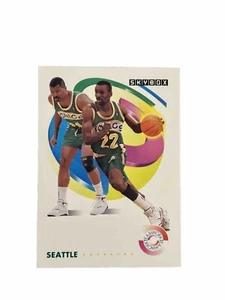Excellent: Vintage 1991-92 SkyBox Seattle Supersonics Teamwork Trading Card - Picture 1 of 2