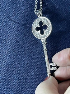 Silver Encrusted Key Necklace With Long Box Rope Chain - Imagen 1 de 7