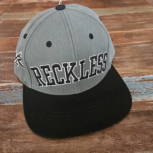 Young & Reckless Men's Wool Snapback Hat/Cap Embroidered Gray Black & White Nice - Picture 1 of 24