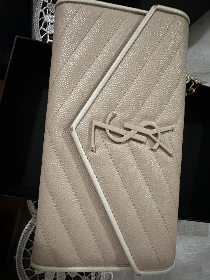 Bolso Bandolera Saint Laurent Sobre Rosa Rosa - Auténtico, Arañazos Menores Foto 1 de 4