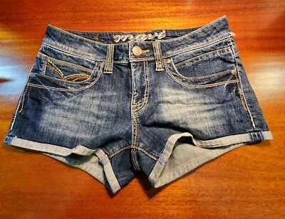 女式 MAVI 牛仔裤 LANA 短裤牛仔 29 码全新带标签 — 第 1/4 张图片