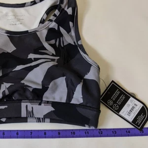 Neu mit Etikett: Tahari Sport BH mit abnehmbaren Cups: Small - Bild 1 von 5