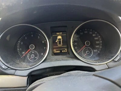 Speedometer VOLKSWAGEN VW GOLF 10 11 INSTRUMENT GAUGE CLUSTER 143K 160 MPH - Image 1 of 4