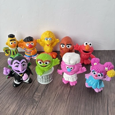 Sesame Street Workshop Plastic Figures Cake Toppers Lot 2021 Elmo Ernie Snuffy - Image 1 of 4